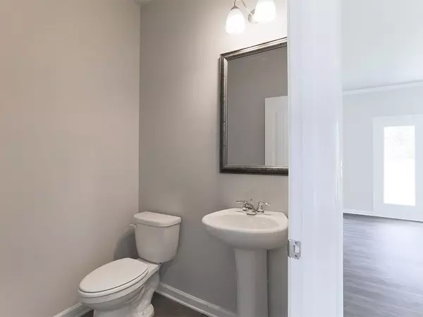 Dallas, GA 30132,236 Hummingbird TRL