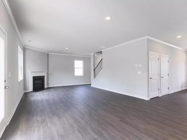 Dallas, GA 30132,236 Hummingbird TRL