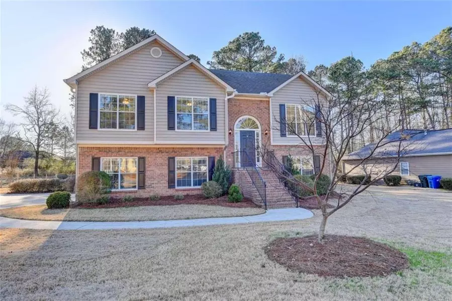 3515 Garden Walk LN, Loganville, GA 30052