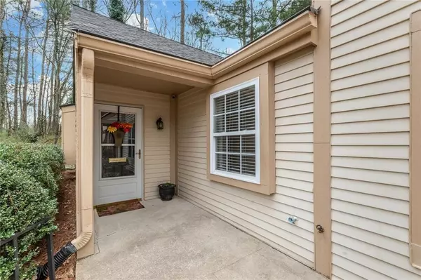 Dunwoody, GA 30338,4444 Chowning WAY