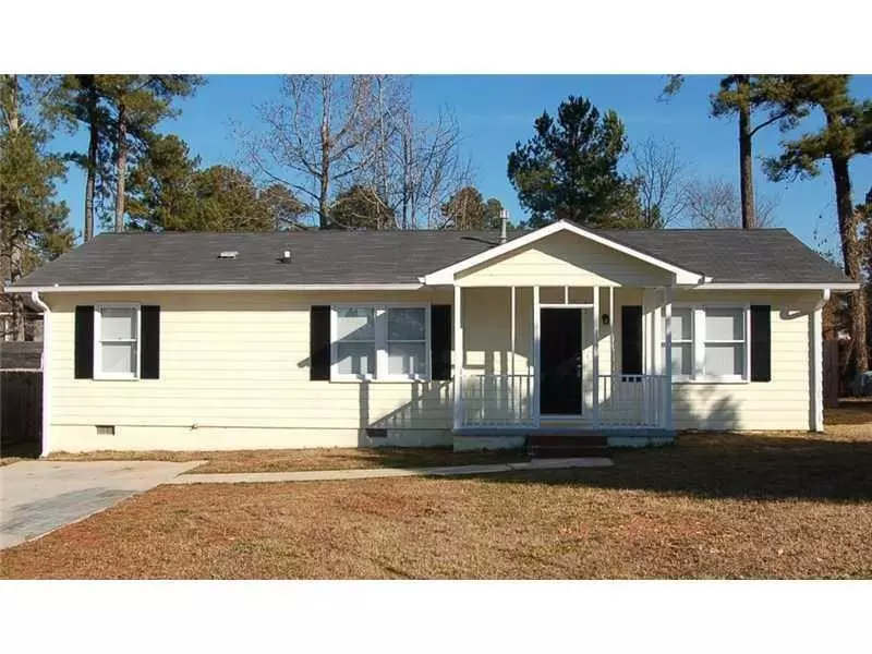 137 SHERWOOD LOOP, Mcdonough, GA 30253