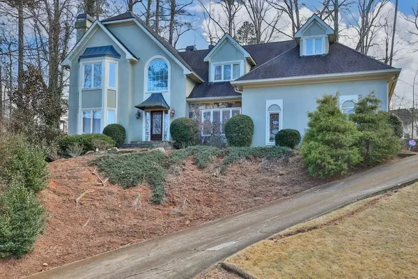 976 Forest Pond CIR, Marietta, GA 30068