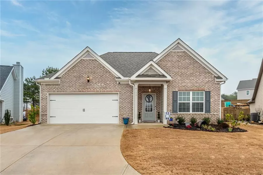 30 Darby LN, Adairsville, GA 30103