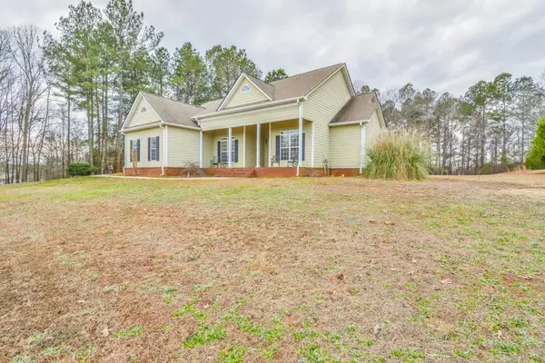 Hoschton, GA 30548,112 Briarwood CT