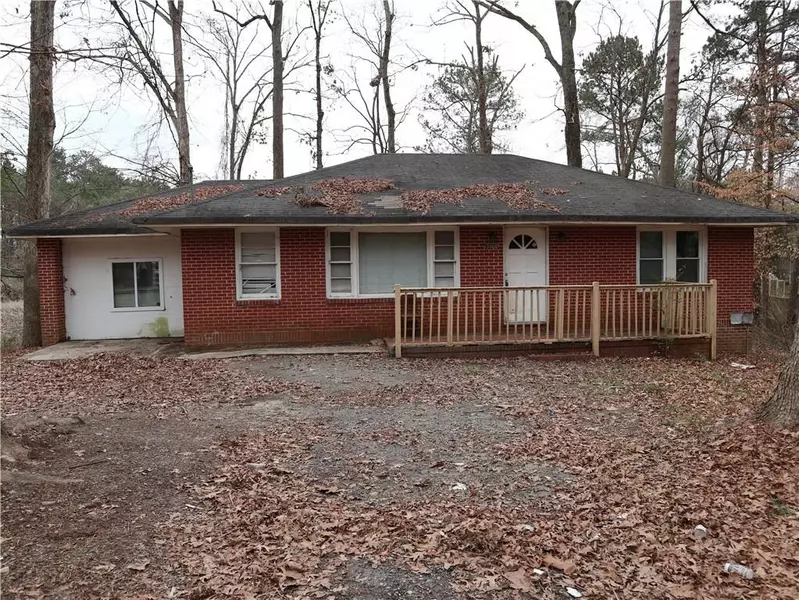 3466 Groover Lake RD, Lithia Springs, GA 30122