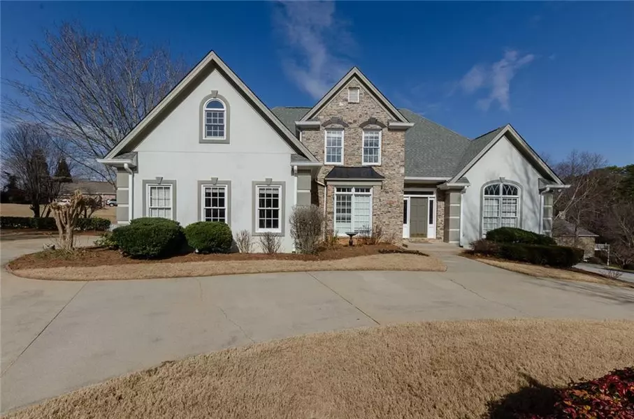 2704 Water View CIR, Gainesville, GA 30504