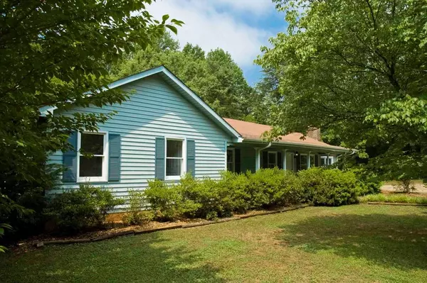 391 Heads Ferry RD, Cornelia, GA 30531