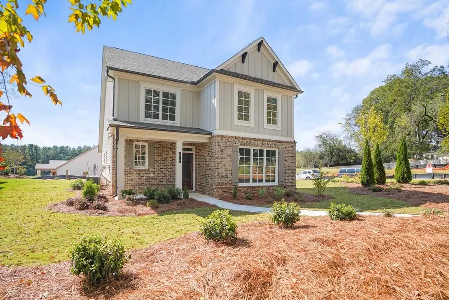 3247 Rockbridge RD SW, Avondale Estates, GA 30002