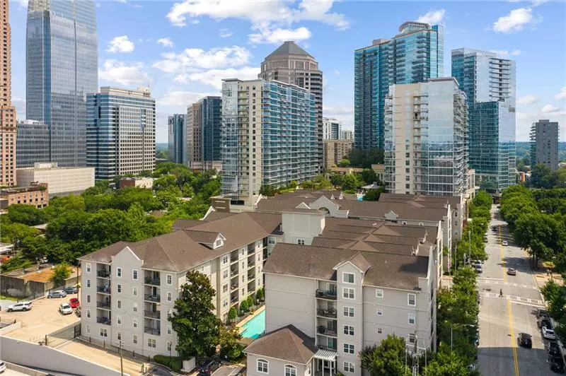 1074 Peachtree WALK NE #B119, Atlanta, GA 30309