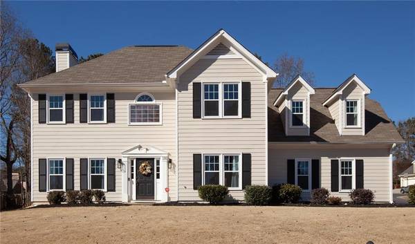 135 Pinion LN, Alpharetta, GA 30005