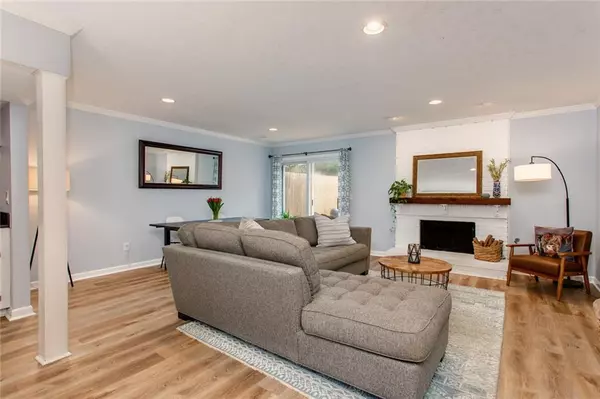 Roswell, GA 30075,119 Courtyard TER