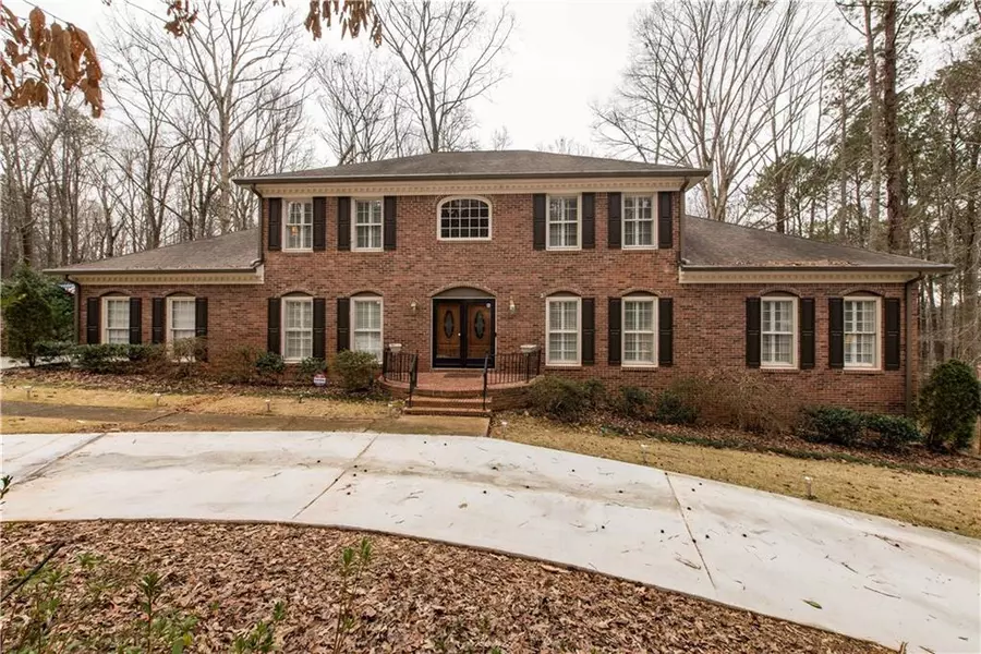 1521 Howell Highlands DR, Stone Mountain, GA 30087