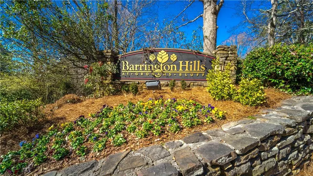 Sandy Springs, GA 30350,109 Barrington Hills DR