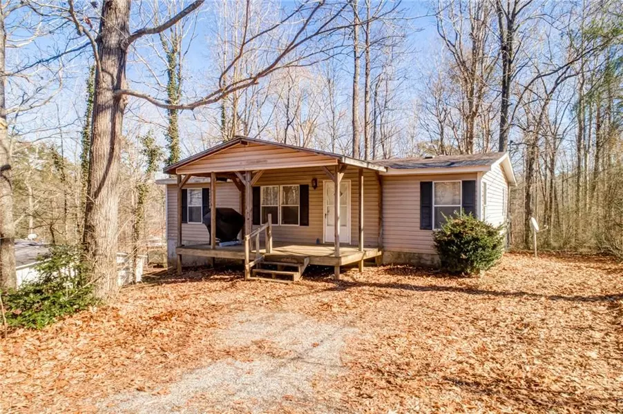 270 Twin Mountain Lake RD, Talking Rock, GA 30175