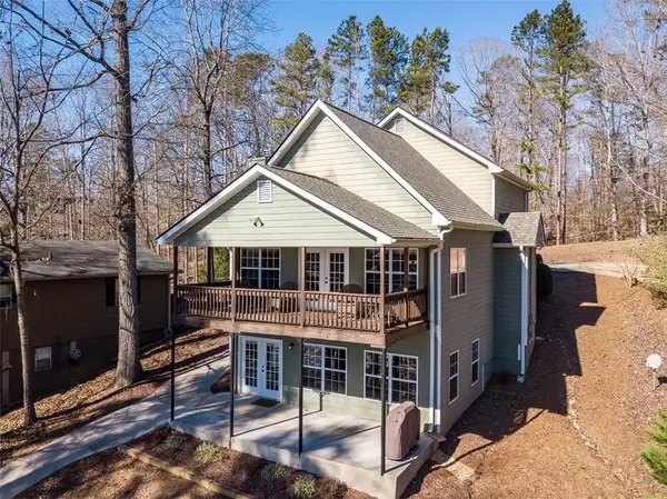 Lavonia, GA 30553,933 Rue Fleur De Lis