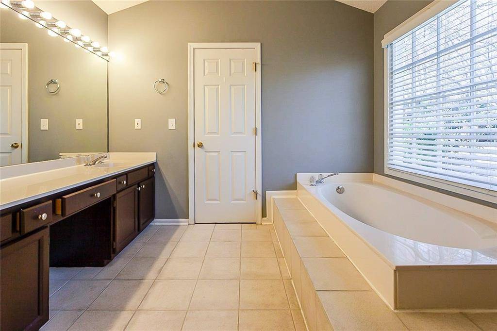 Alpharetta, GA 30022,4872 Anclote DR