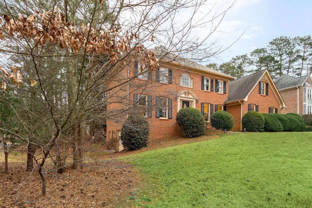 Lilburn, GA 30047,2400 Meadow Grove WAY SW