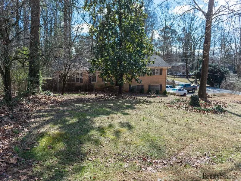 1375 Oakmont DR, Acworth, GA 30102