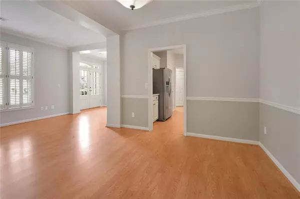 Cumming, GA 30040,7020 Silver Fox TRL