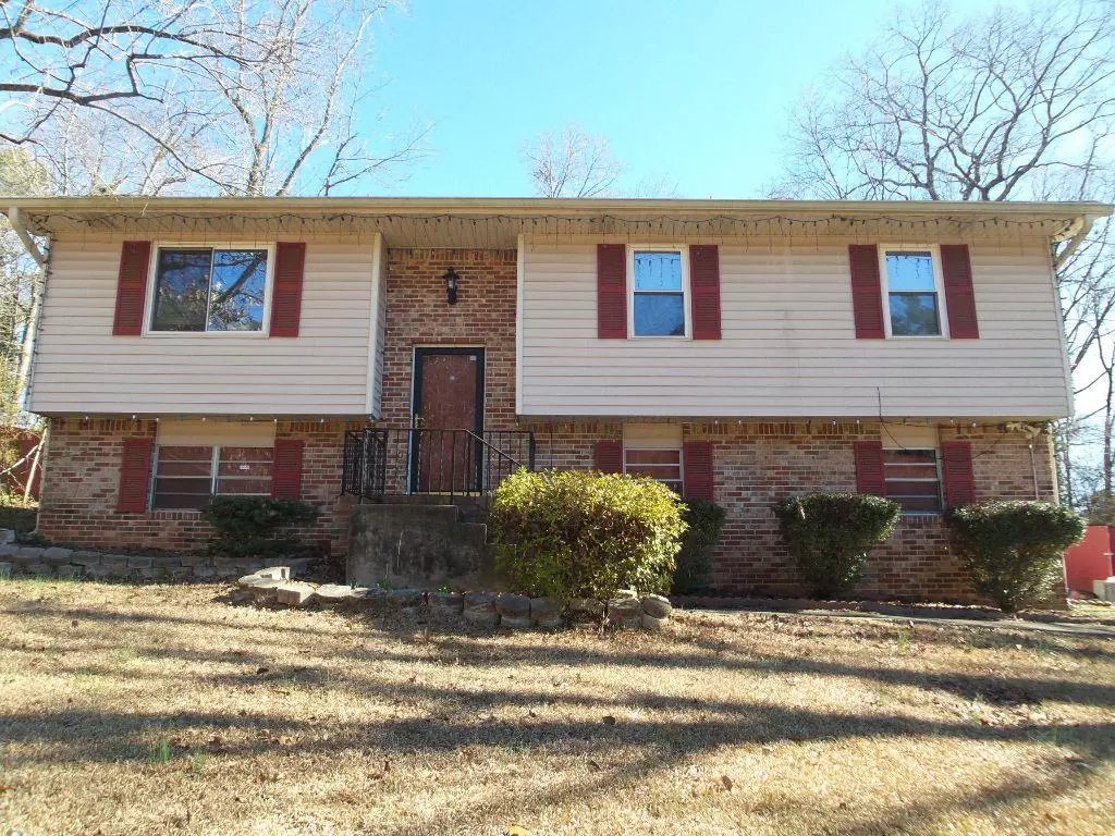 Stone Mountain, GA 30087,462 BURGUNDY CT