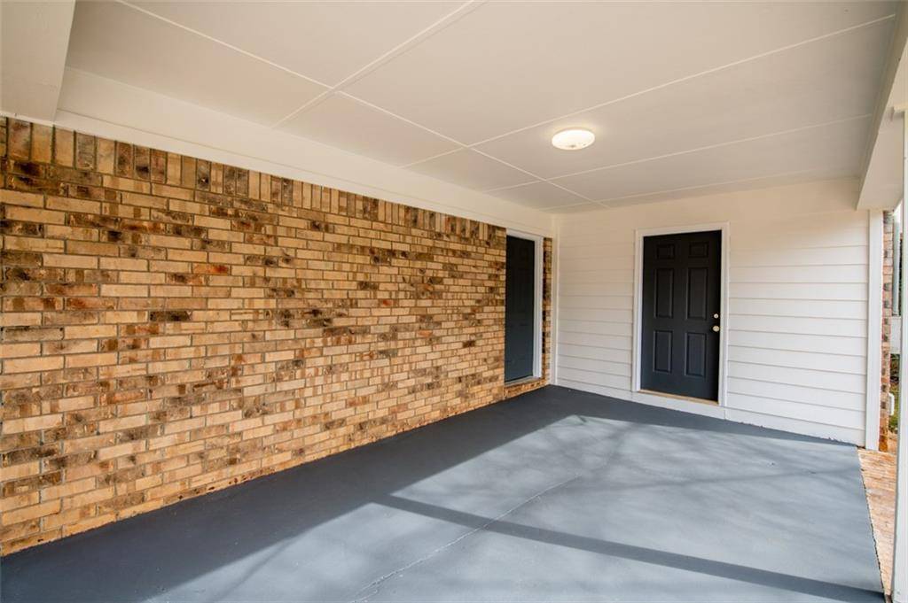 Oxford, GA 30054,128 Longstreet CIR