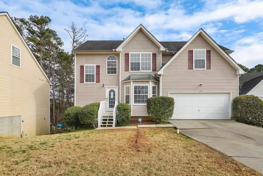 105 Water Edge WAY, Fayetteville, GA 30215