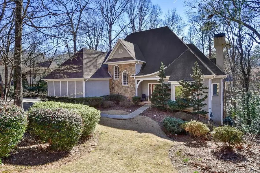 205 Grogans LNDG, Sandy Springs, GA 30350