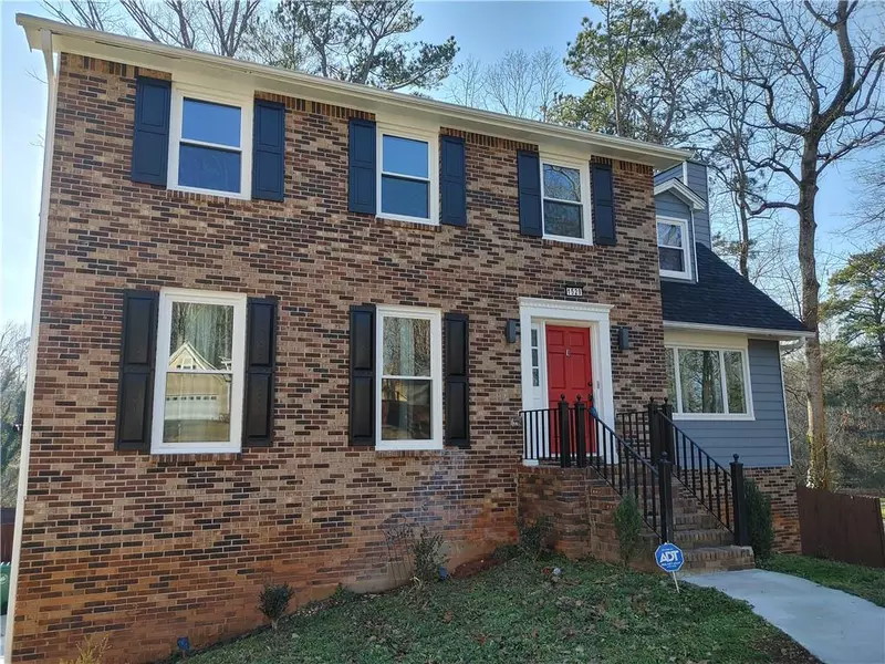 1529 Fieldgreen Overlook, Stone Mountain, GA 30088