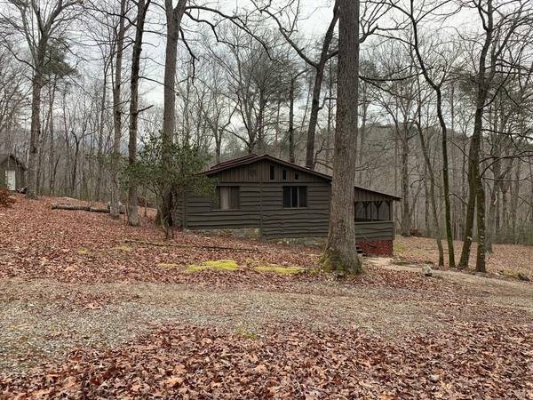 460 Harris RD, Ellijay, GA 30536