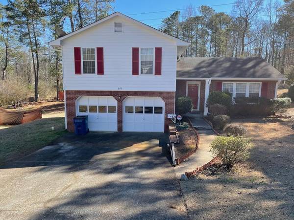 629 Pine Ridge TRL SE, Conyers, GA 30094