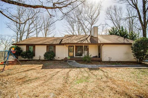 3038 Manor RDG, Gainesville, GA 30506