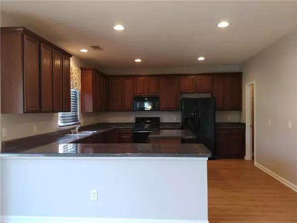 Buford, GA 30518,6218 Park Leaf WALK