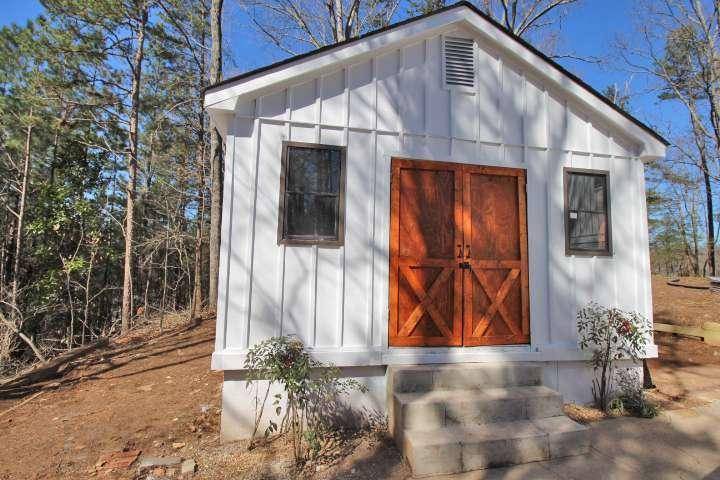 Acworth, GA 30102,1887 Cedar LN