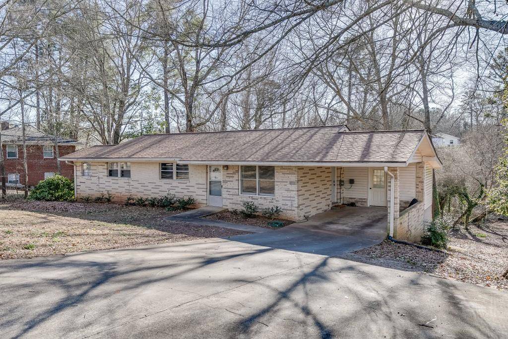 3009 Scenic DR, Gainesville, GA 30506