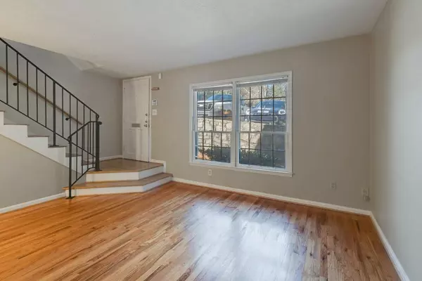 Atlanta, GA 30327,37 Cantey PL NW
