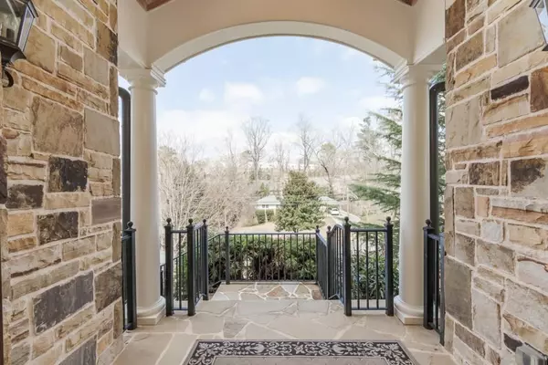 Brookhaven, GA 30319,1263 Rustic Ridge DR NE