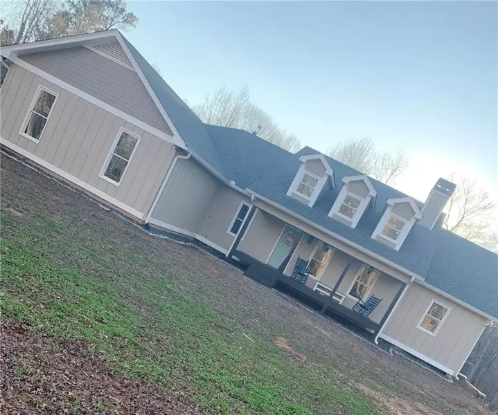 6065 Maggie LN, Cumming, GA 30028