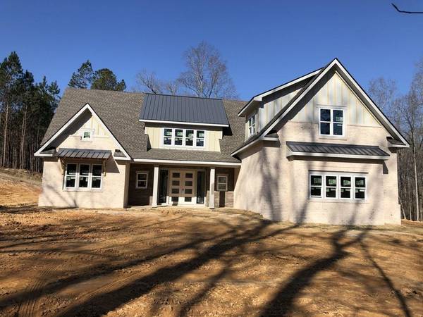 1610 Muscadine DR, Hoschton, GA 30548