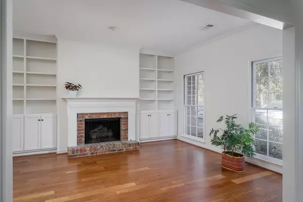 Atlanta, GA 30307,36 LULLWATER PL #36