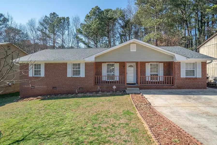 671 N Wood Path DR, Stone Mountain, GA 30083