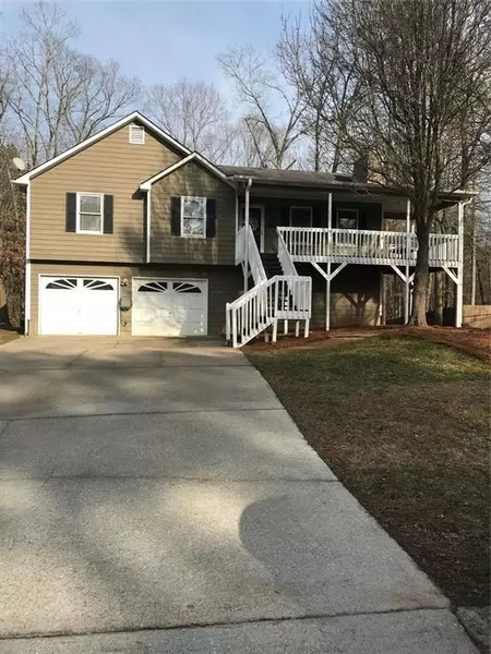 133 SILVERTHORNE CIR, Douglasville, GA 30134