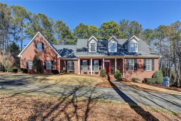 1417 Brighton PL, Loganville, GA 30052