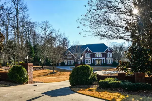 4029 Summerhilll DR, Gainesville, GA 30506