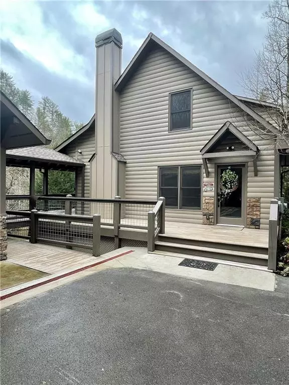 Ellijay, GA 30540,90 Mandolin LN