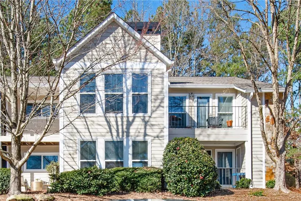 Roswell, GA 30075,2109 Lake Pointe CIR