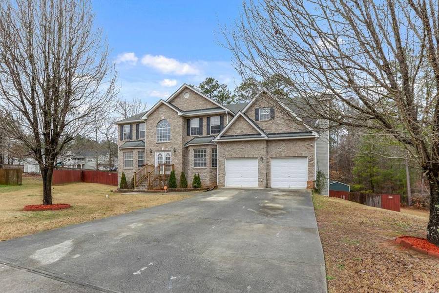 5561 Wind River LN, Powder Springs, GA 30127