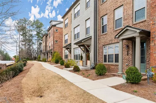 Roswell, GA 30076,10114 Windalier WAY #116