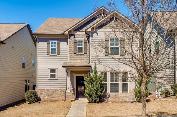 5925 Watersdown WAY, Flowery Branch, GA 30542