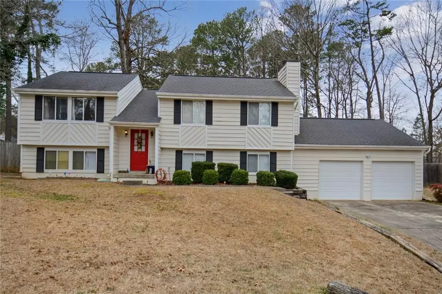 330 Sheringham TRL, Roswell, GA 30076