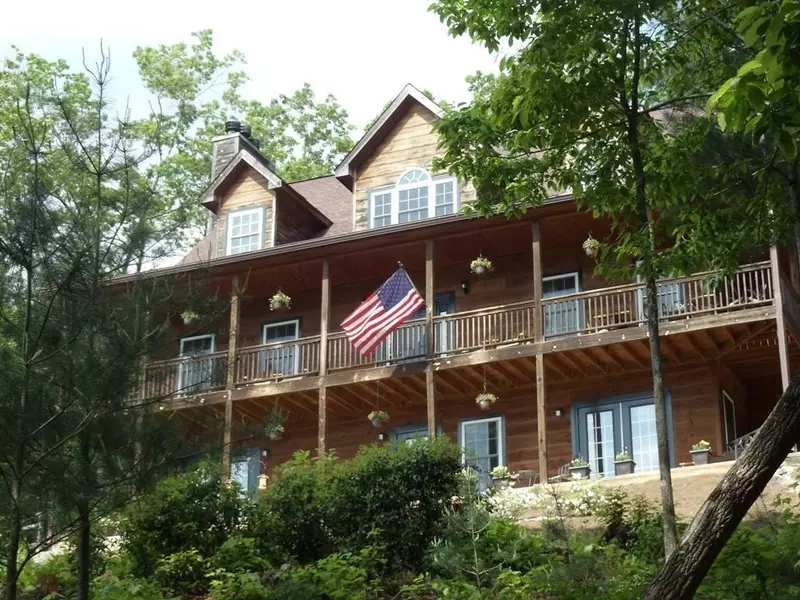 144 Long Mountain LDG, Dahlonega, GA 30533